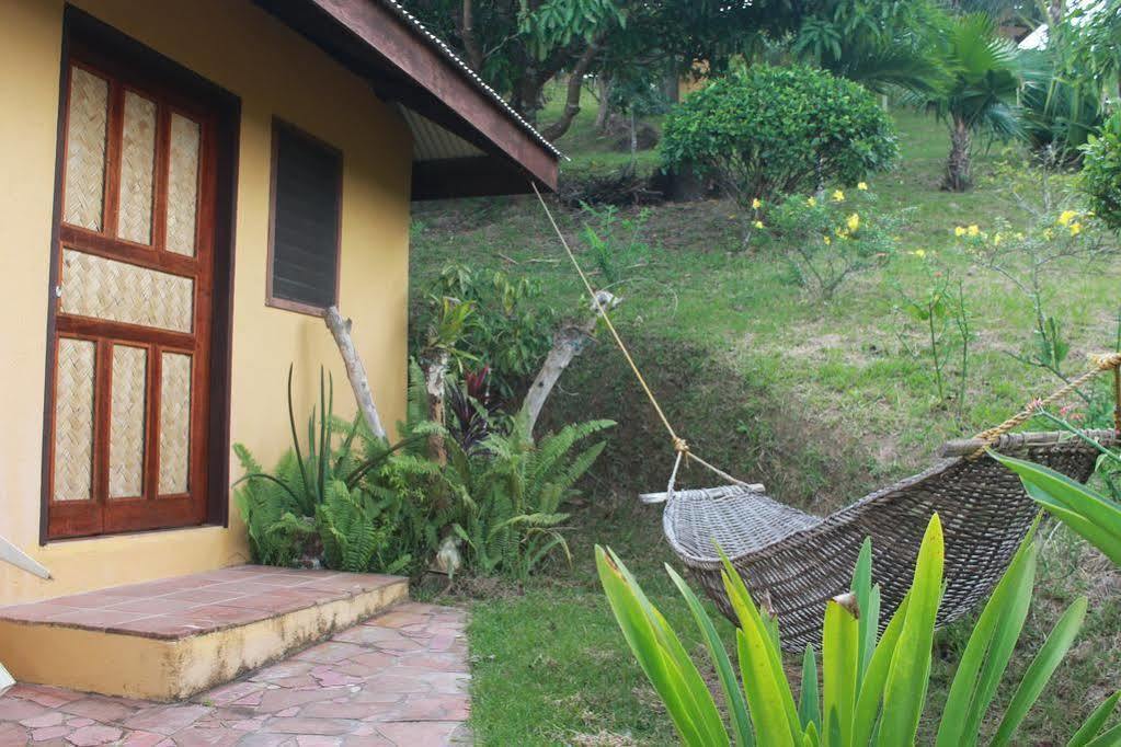 Hotel Casa Rosa Taytay Palawan Exterior foto